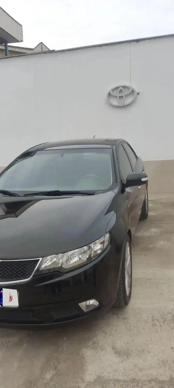 کیا سراتو 2.0 لیتر اتوماتیک GT لاین - 2010
