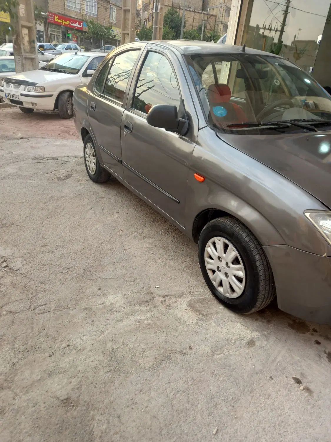 تیبا صندوق دار SX - 1391