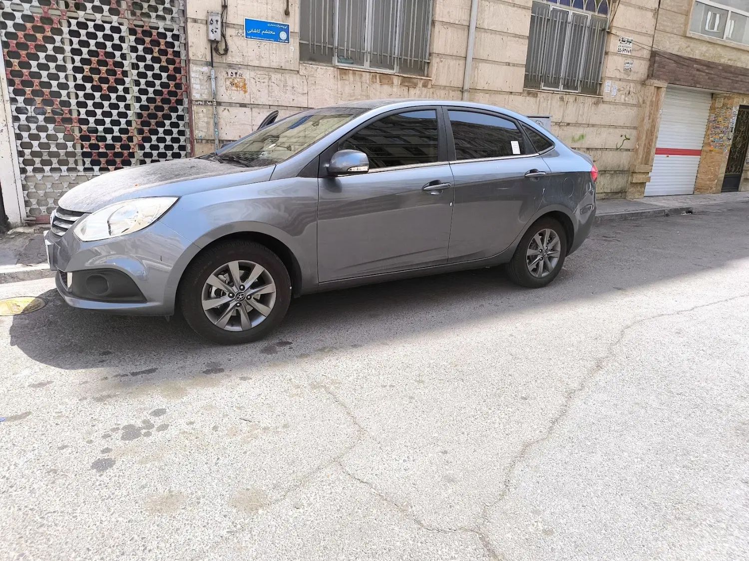 جک J4 اتوماتیک ساده - 1401