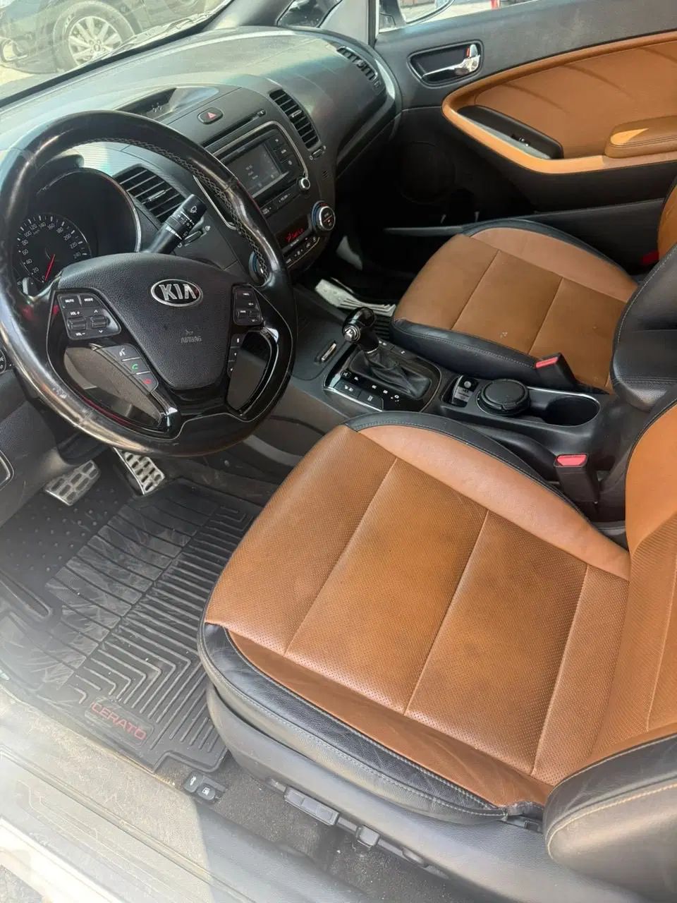 کیا سراتو 2.0 لیتر اتوماتیک GT لاین - 2017
