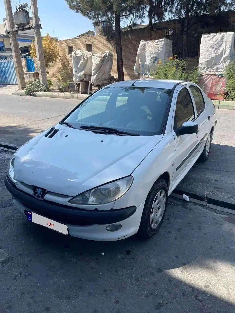 پژو ۲۰۶ صندوق دار v8 - 1394
