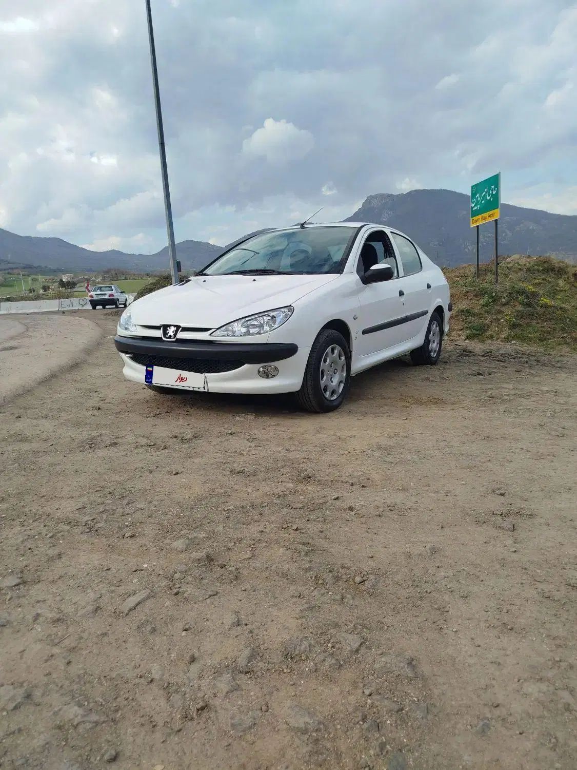 پژو ۲۰۶ صندوق دار v8 - 1394