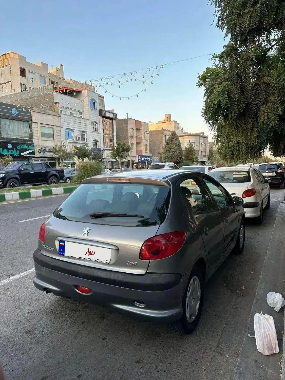 پژو 206 تیپ 5 - 1390