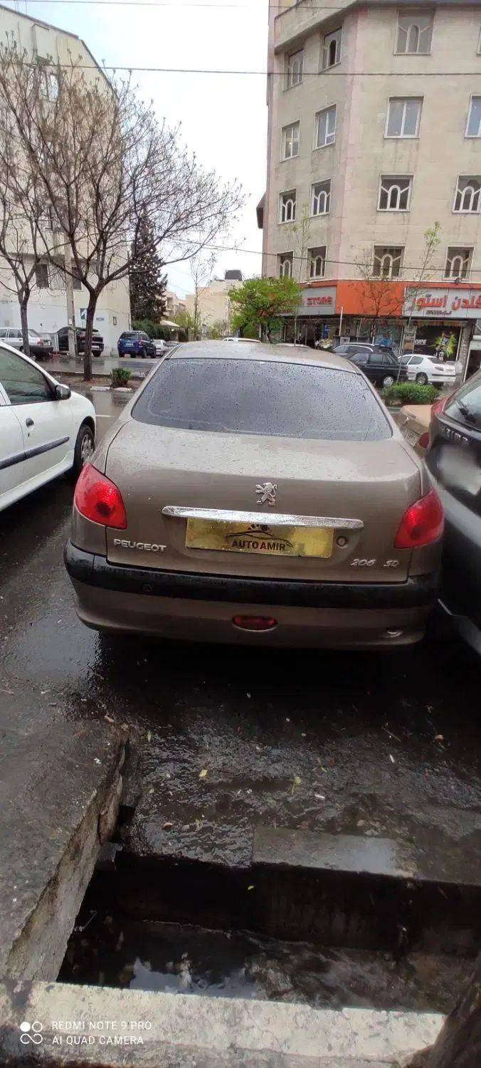پژو ۲۰۶ صندوق دار v8 - 1394