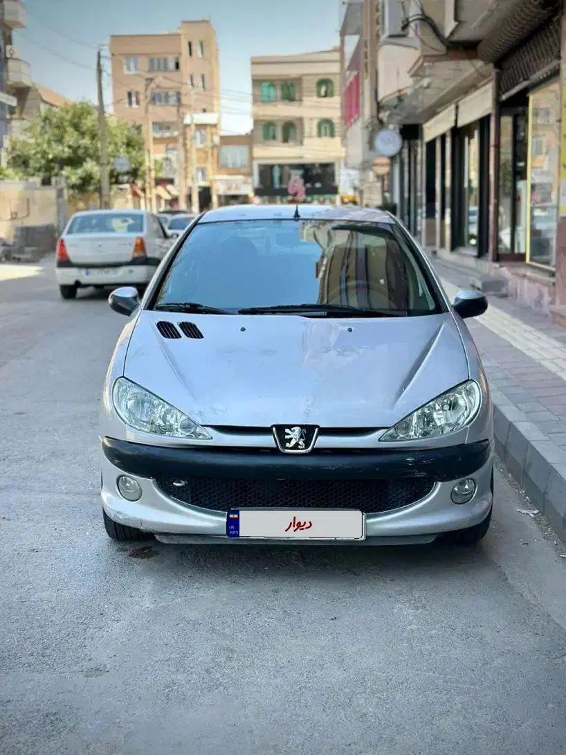 پژو ۲۰۶ صندوق دار v8 - 1385