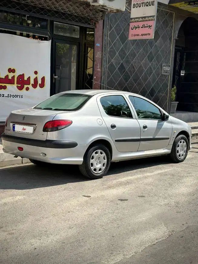 پژو ۲۰۶ صندوق دار v8 - 1385