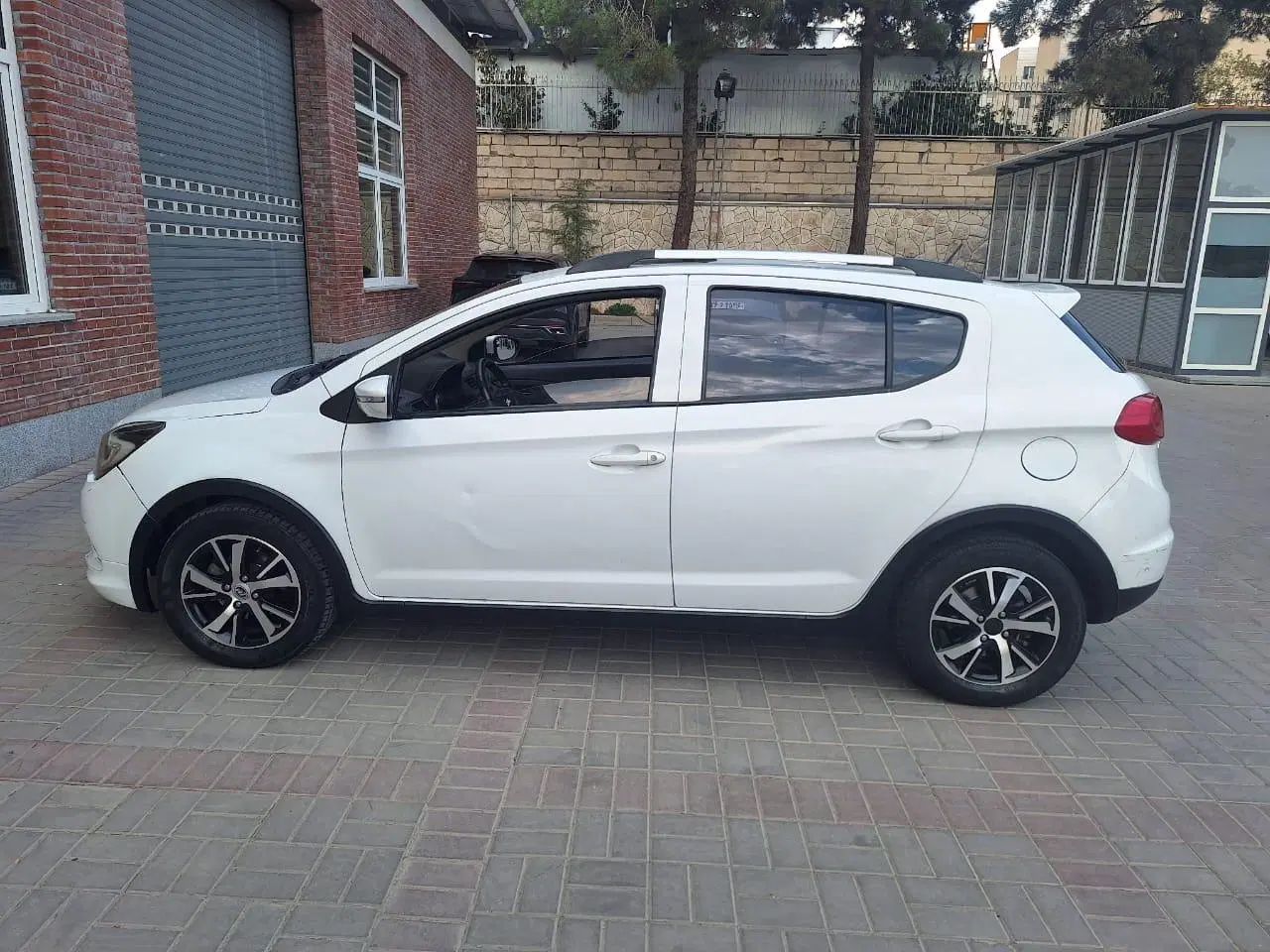 لیفان X50 اتوماتیک - 1395