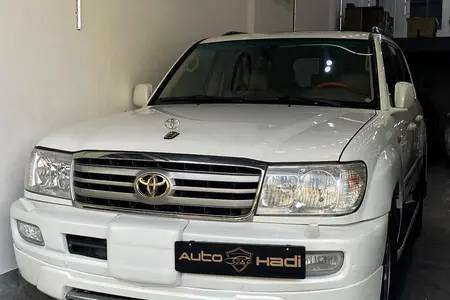 تویوتا لندکروز GXR نسل ۵ - 2006