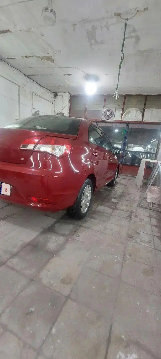 ام وی ام 315 صندوقدار اسپرت دنده‌ای - 1394