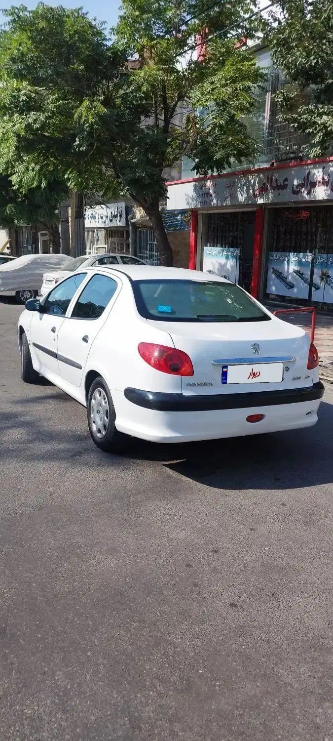 خودرو پژو، ۲۰۶ صندوق دار آگهی ann_19996562