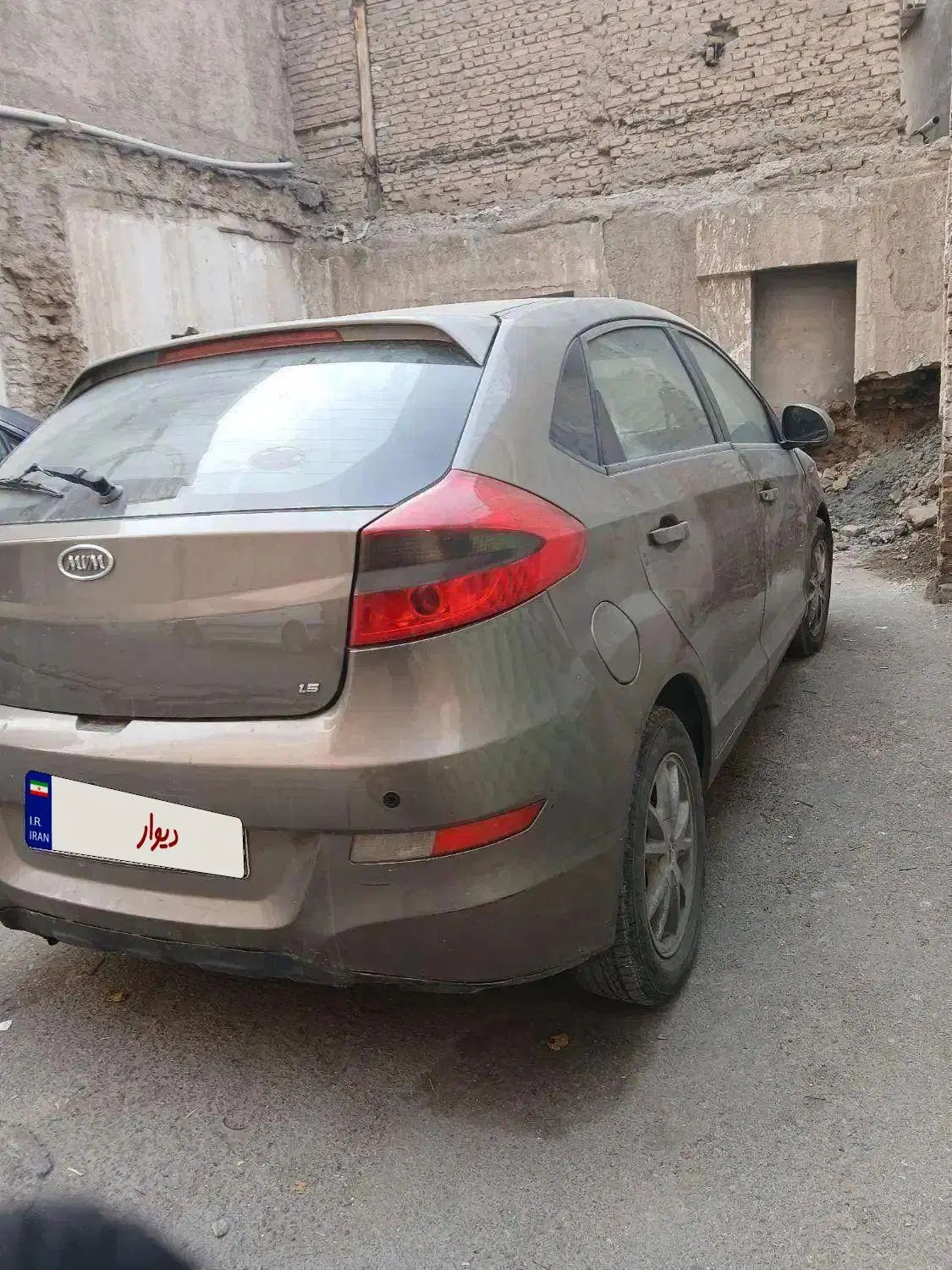 ام وی ام 315 هاچ بک ساده دنده ای - 1391
