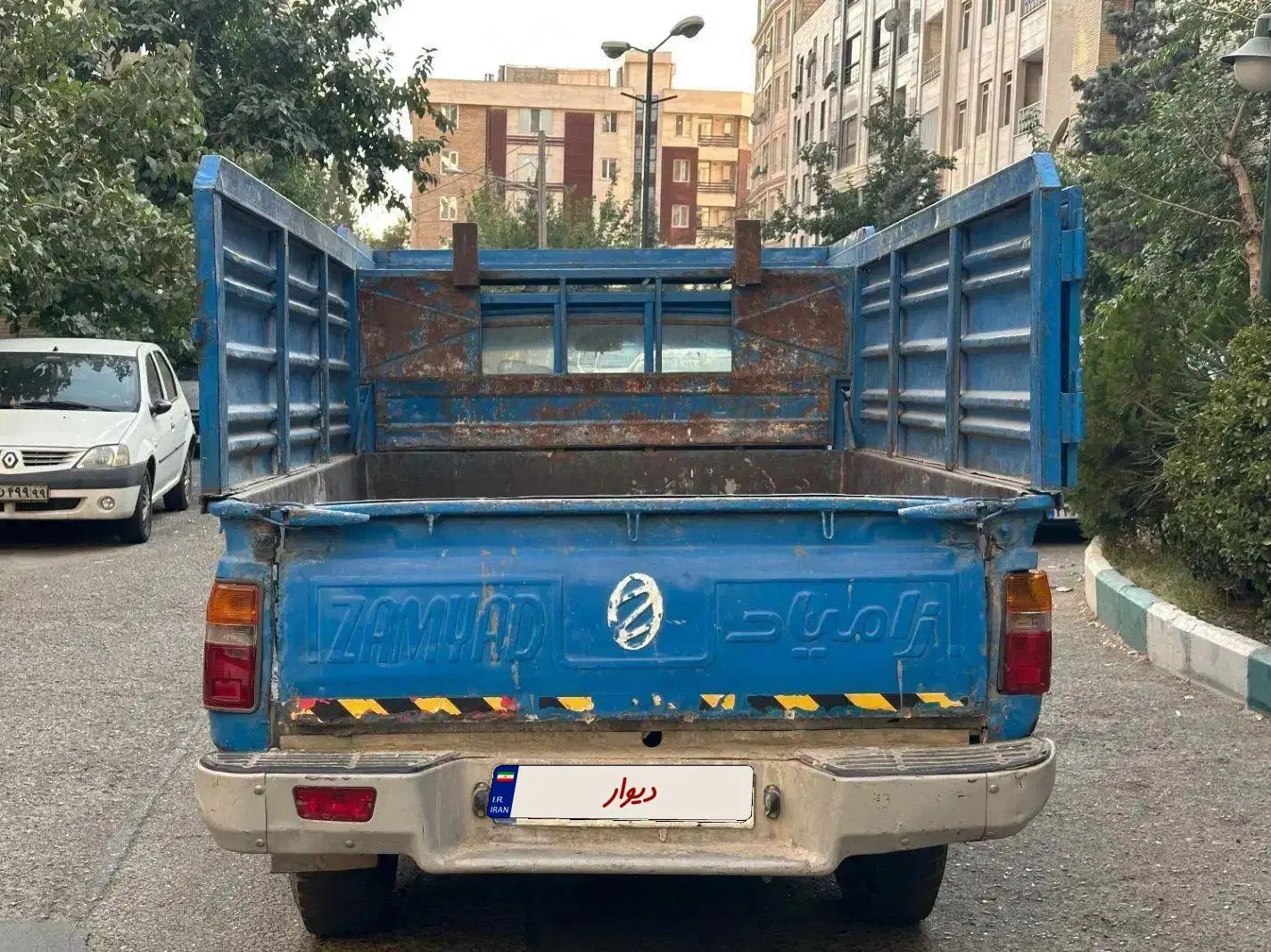 زامیاد وانت نیسانZ24 بنزینی - 1385