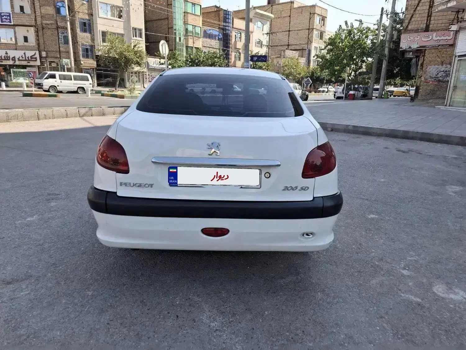 پژو ۲۰۶ صندوق دار v20 - 1388