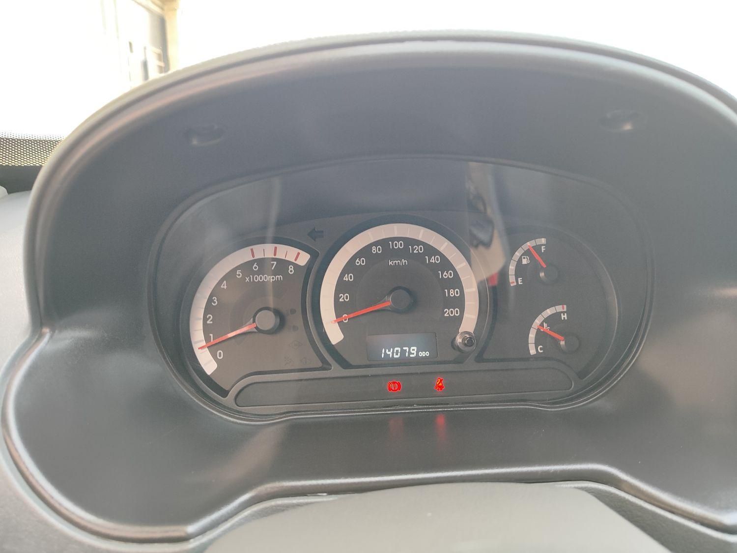 تیبا صندوق دار SX - 1399