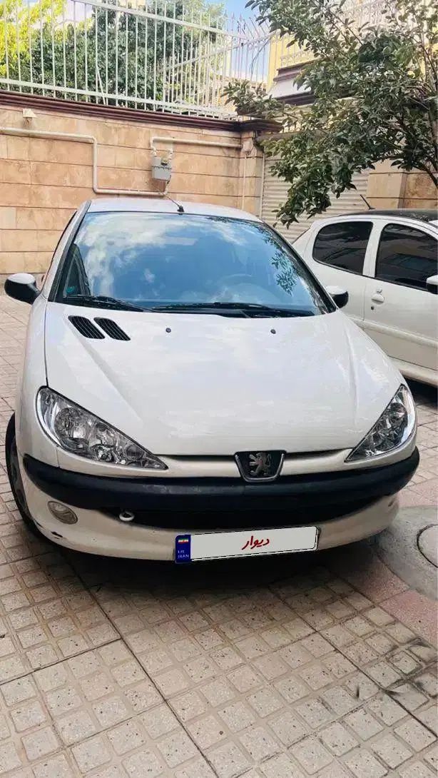 خودرو پژو، ۲۰۶ صندوق دار آگهی ann_19997291