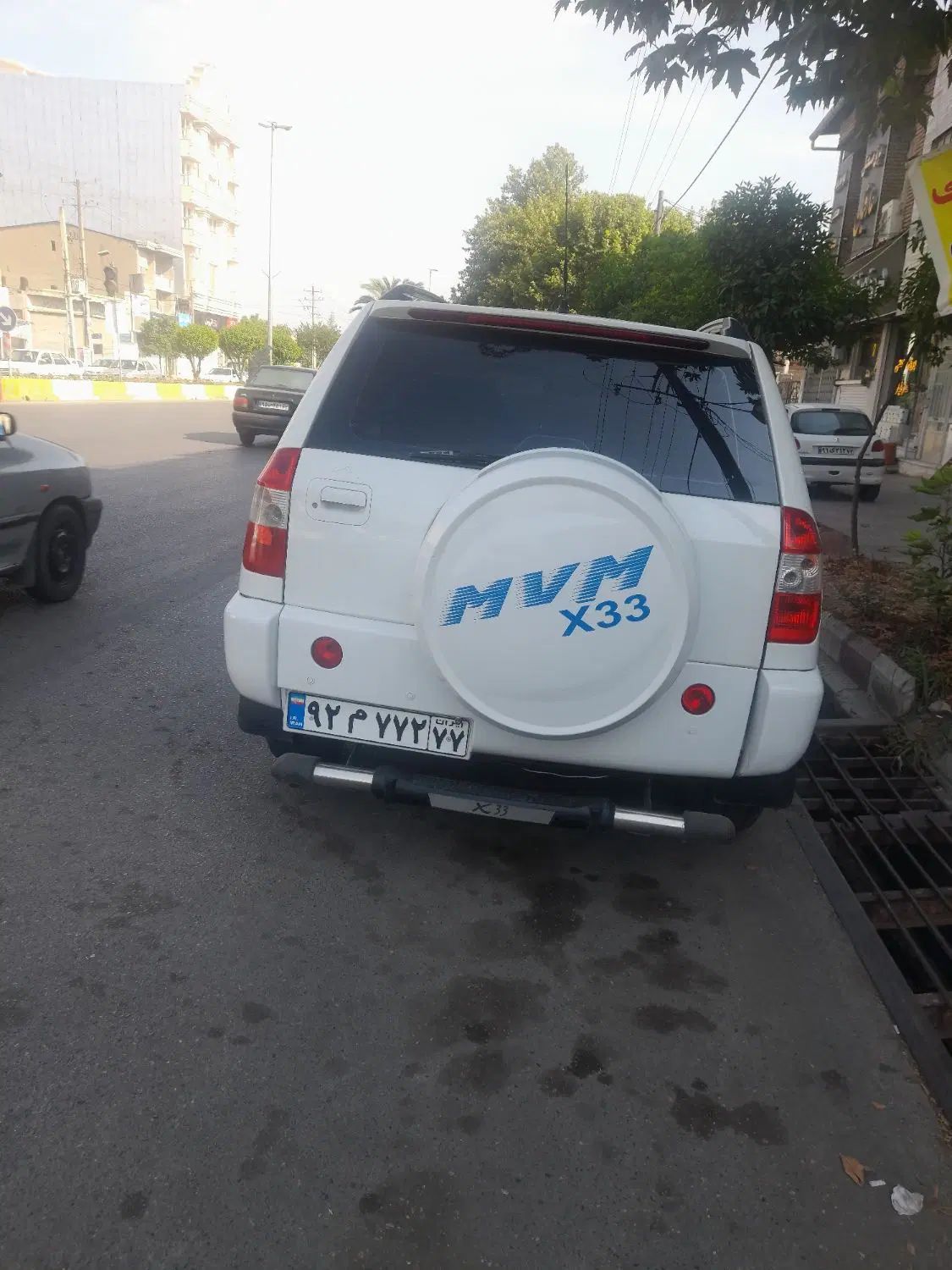 ام وی ام X33 دنده‌ای ساده - 1393