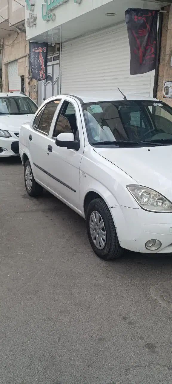 تیبا صندوق دار SX - 1401