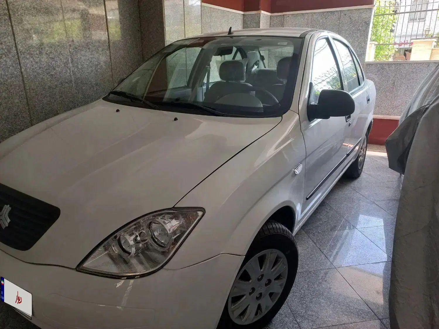 تیبا صندوق دار SX - 1398