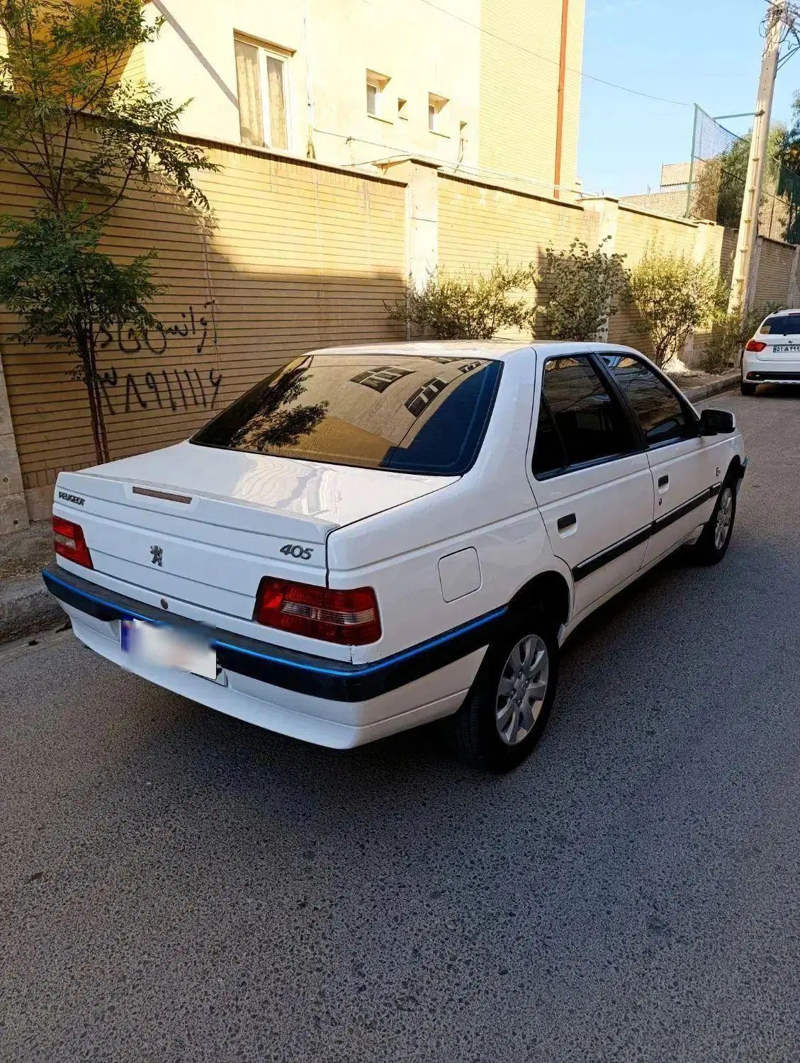 پژو 405 SLX بنزینی TU5 - 1390