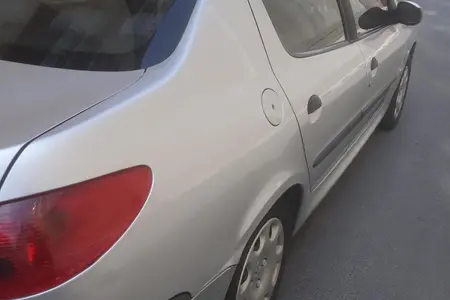 پژو ۲۰۶ صندوق دار v9 - 1390