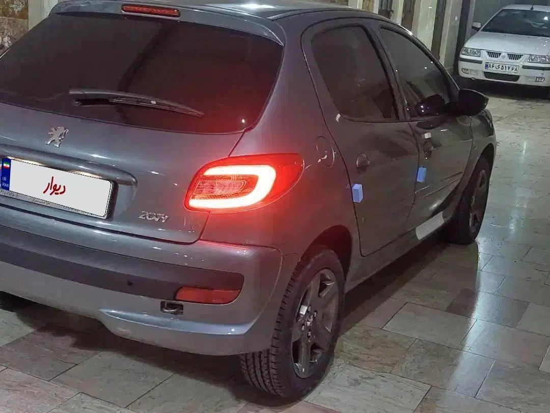 پژو 207 دنده‌ای فرمان هیدرولیک - 1402