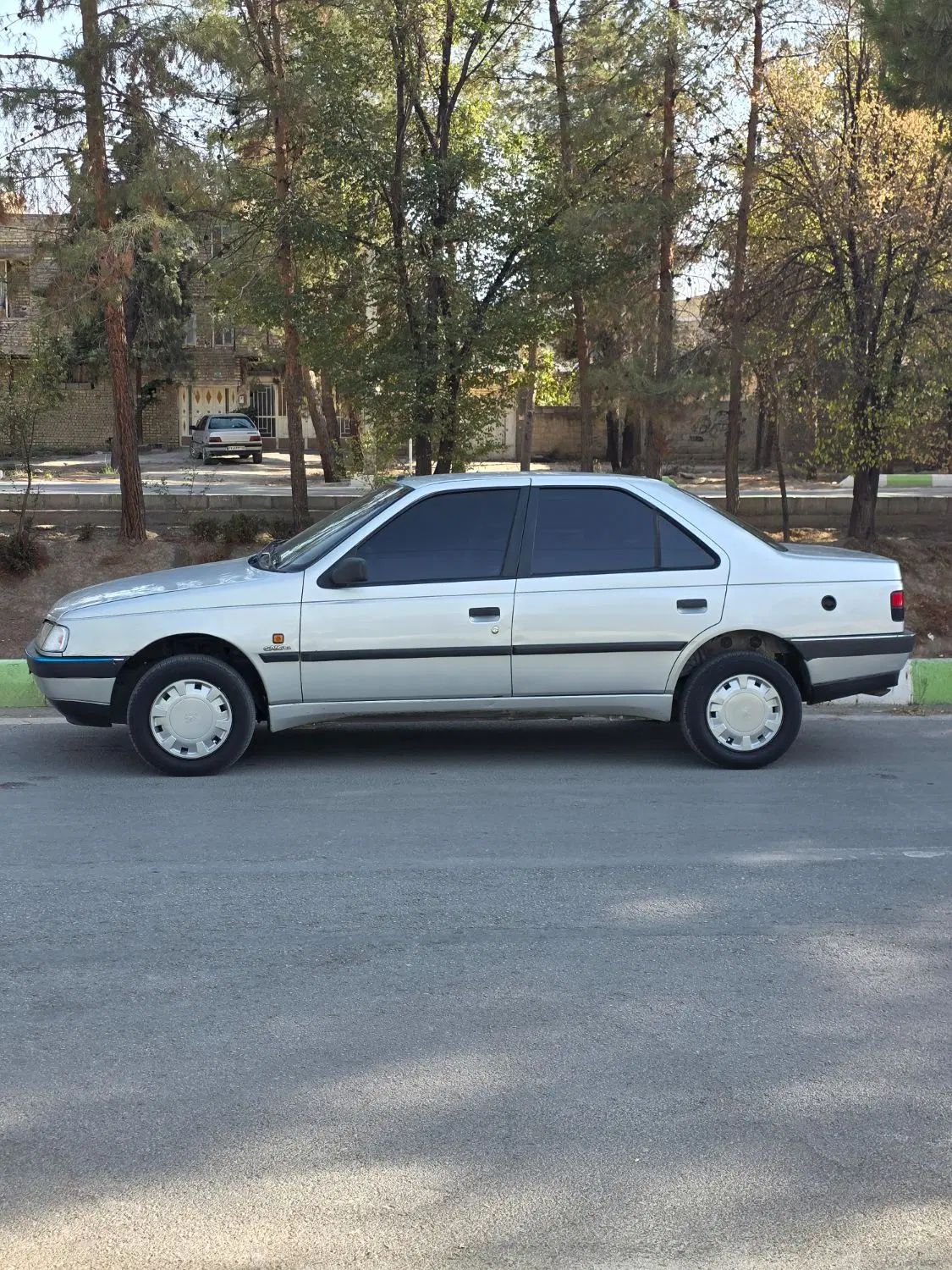 پژو 405 GLX - 1389
