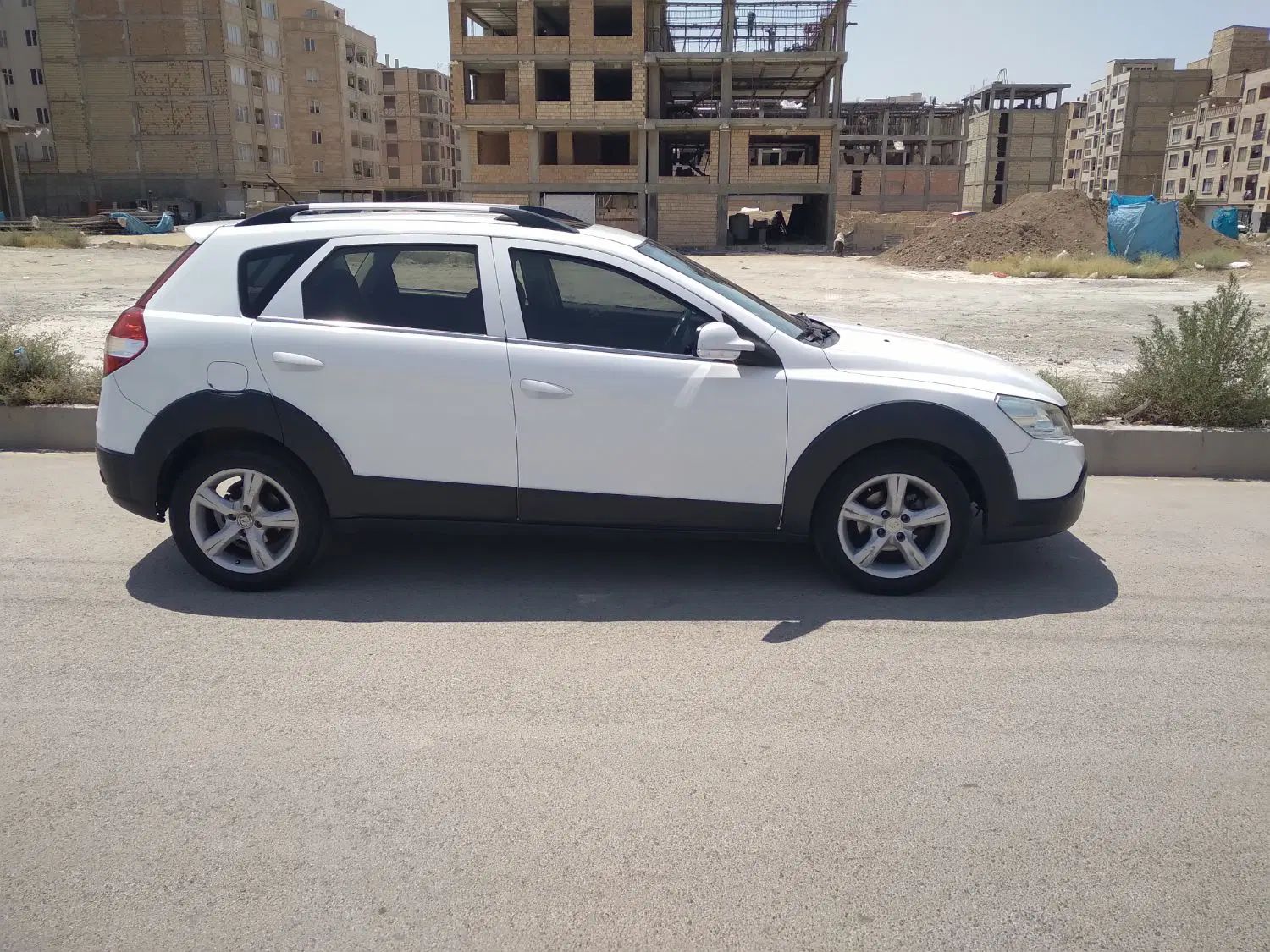دانگ فنگ H30 کراس اتوماتیک - 1396