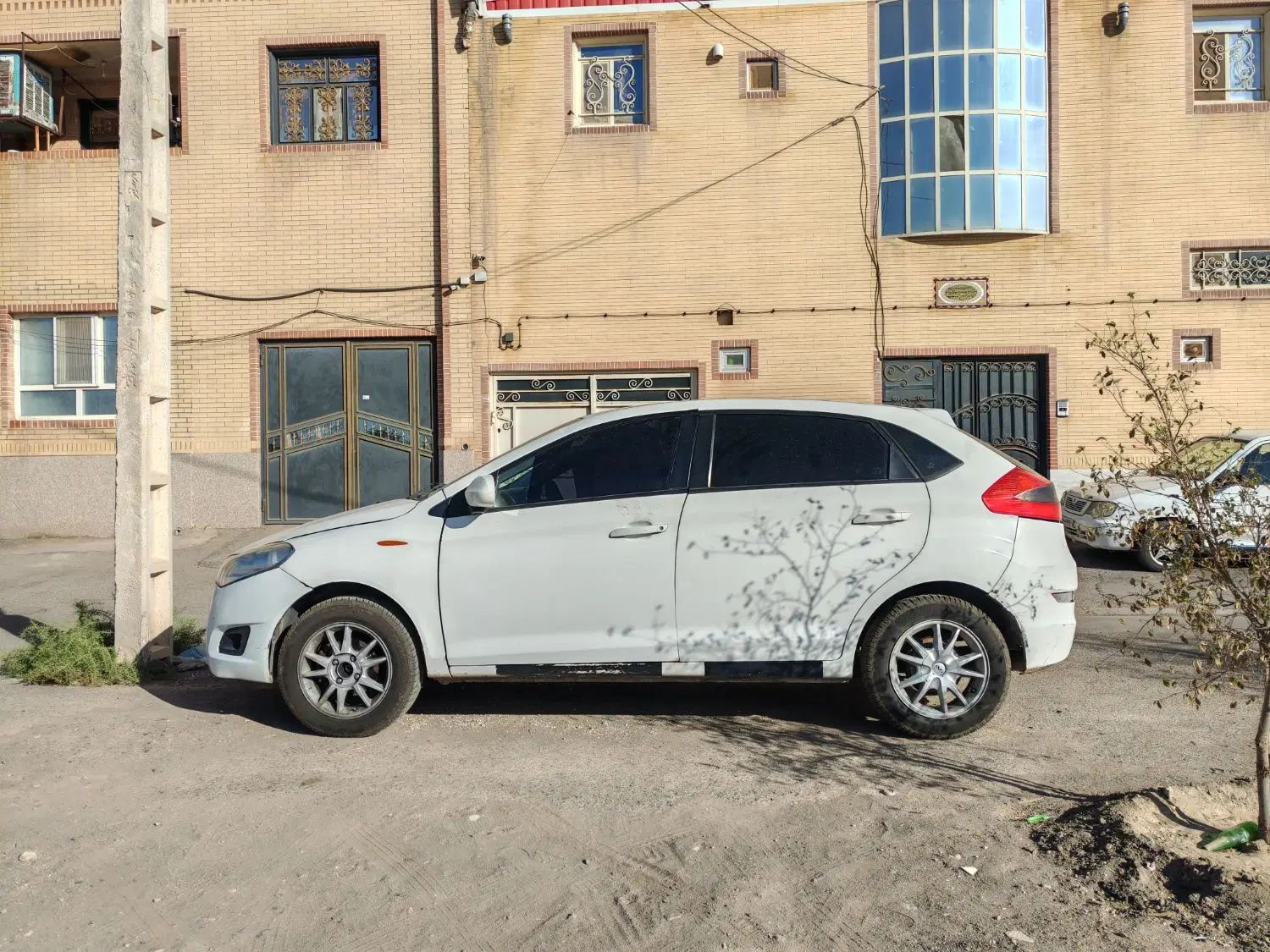 ام وی ام 315 هاچ بک ساده دنده ای - 1393