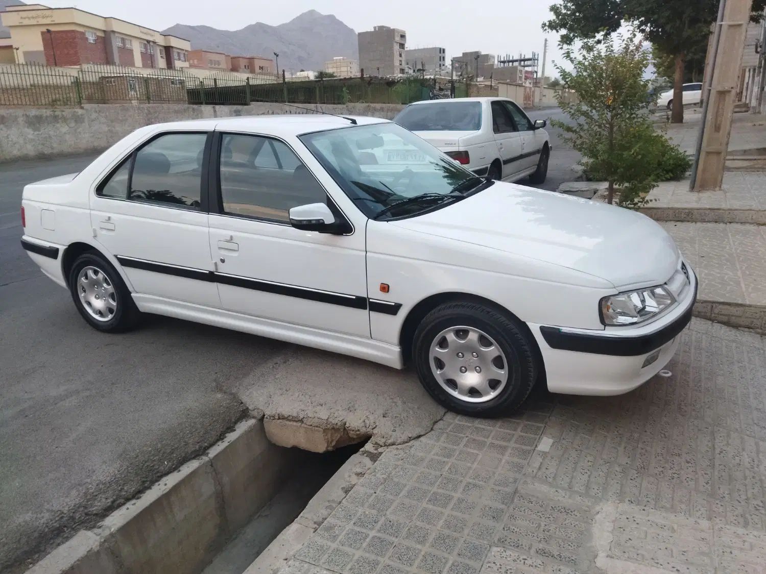 پژو پارس سال - 1394