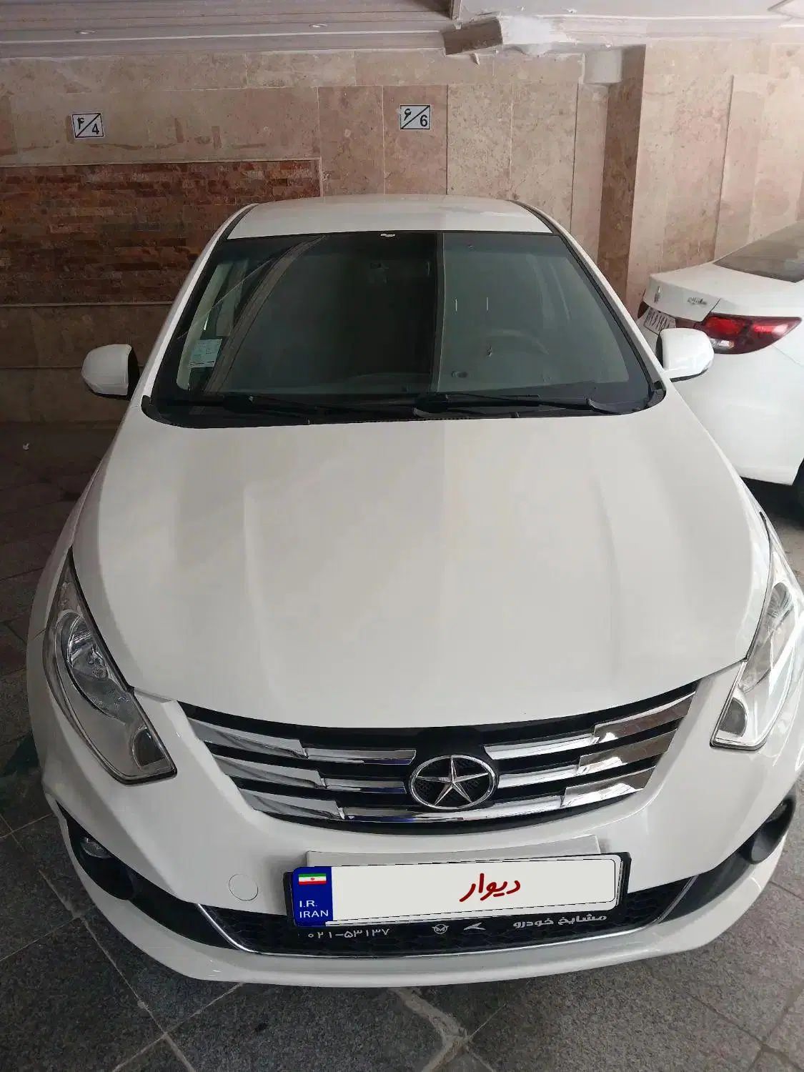 جک J4 اتوماتیک ساده - 1403
