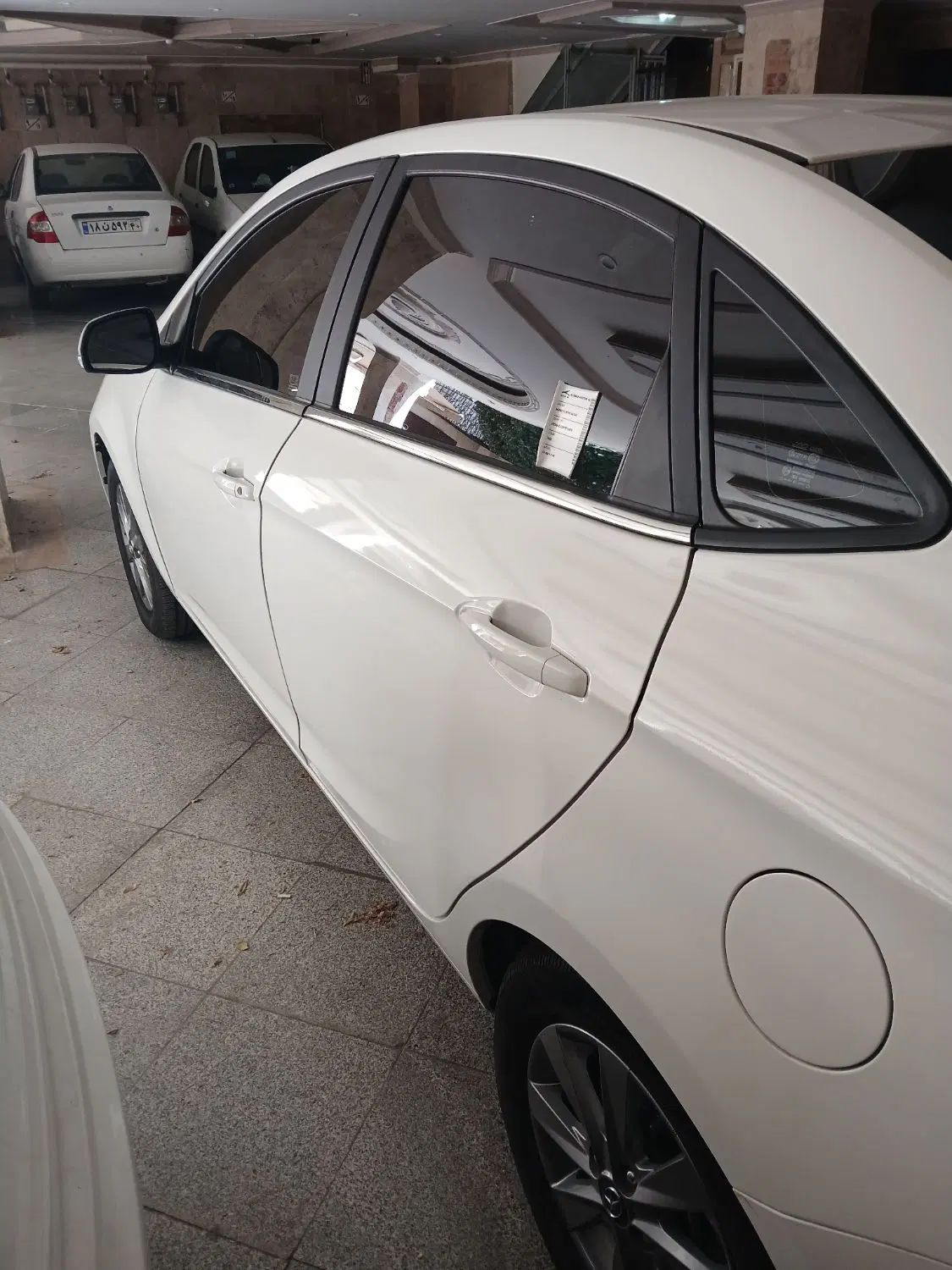 جک J4 اتوماتیک ساده - 1403