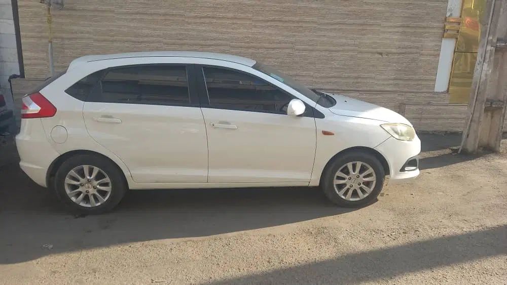 ام وی ام 315 هاچ بک ساده دنده ای - 1394