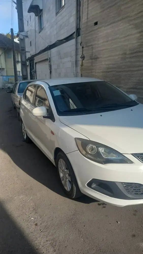 ام وی ام 315 هاچ بک ساده دنده ای - 1394
