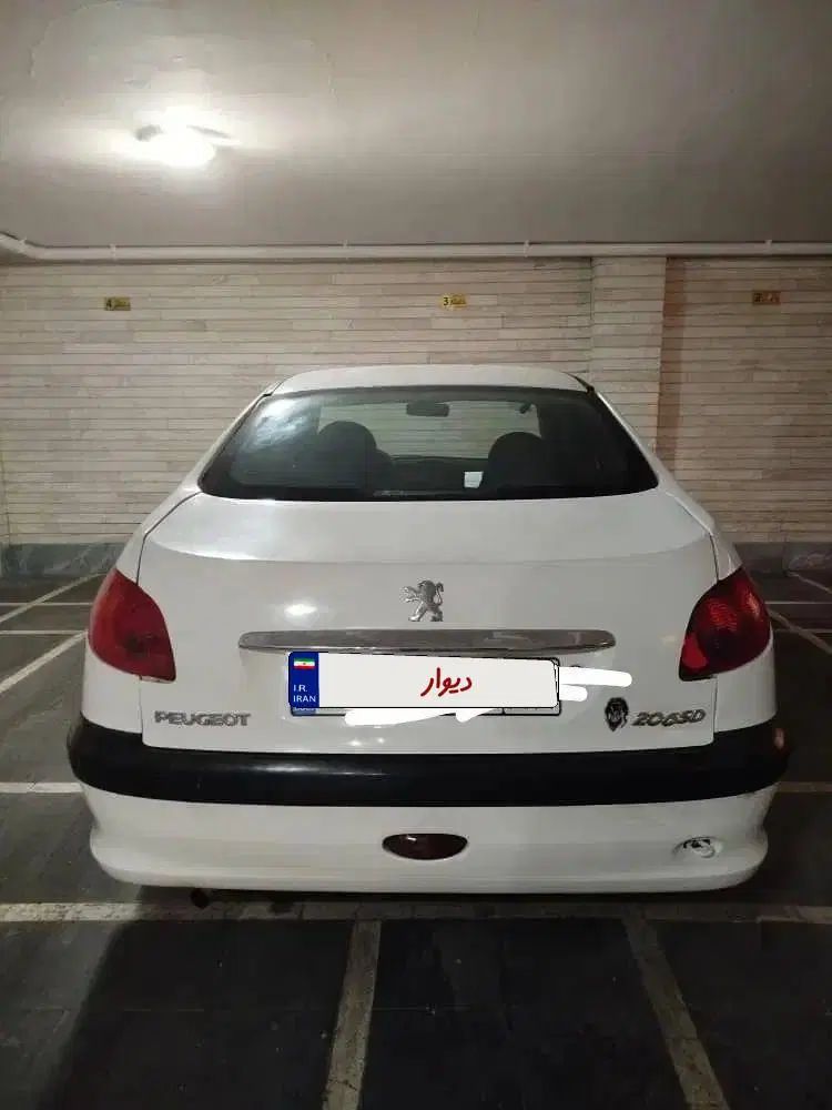 پژو ۲۰۶ صندوق دار v8 - 1389