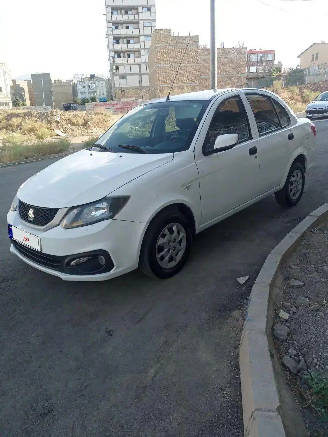 ساینا S دنده‌ای معمولی - 1400