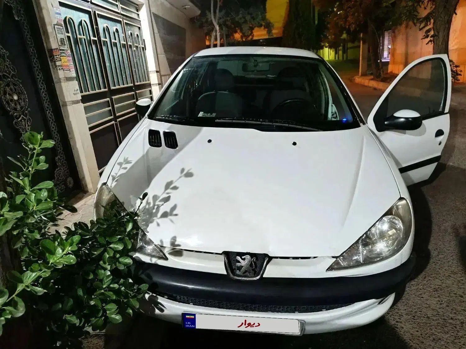 پژو ۲۰۶ صندوق دار v20 - 1391