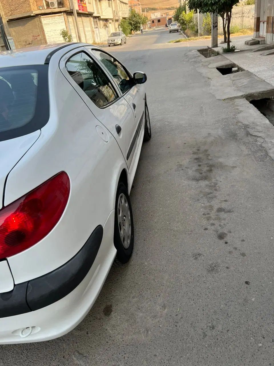 پژو ۲۰۶ صندوق دار v8 - 1394