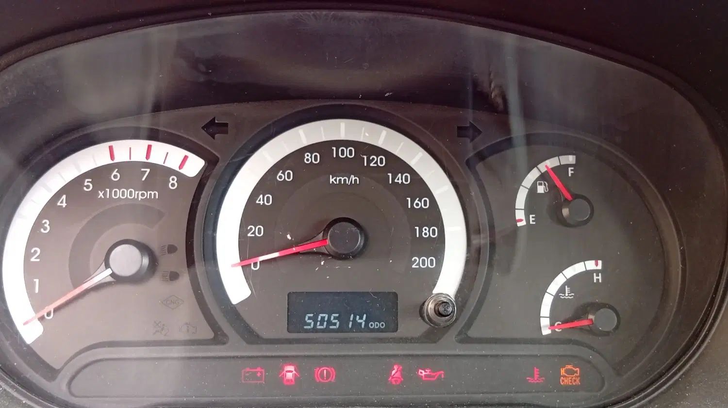 تیبا صندوق دار SX - 1400