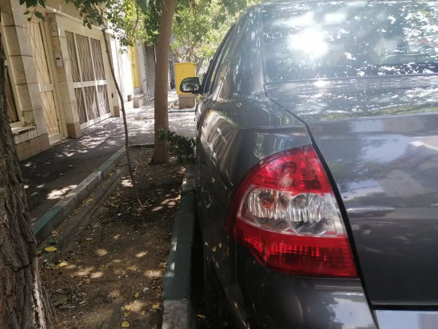 تیبا صندوق دار SX - 1398
