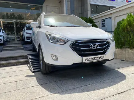 هیوندای توسان جی‌ال‌اس دیفرانسیل جلو - 2014