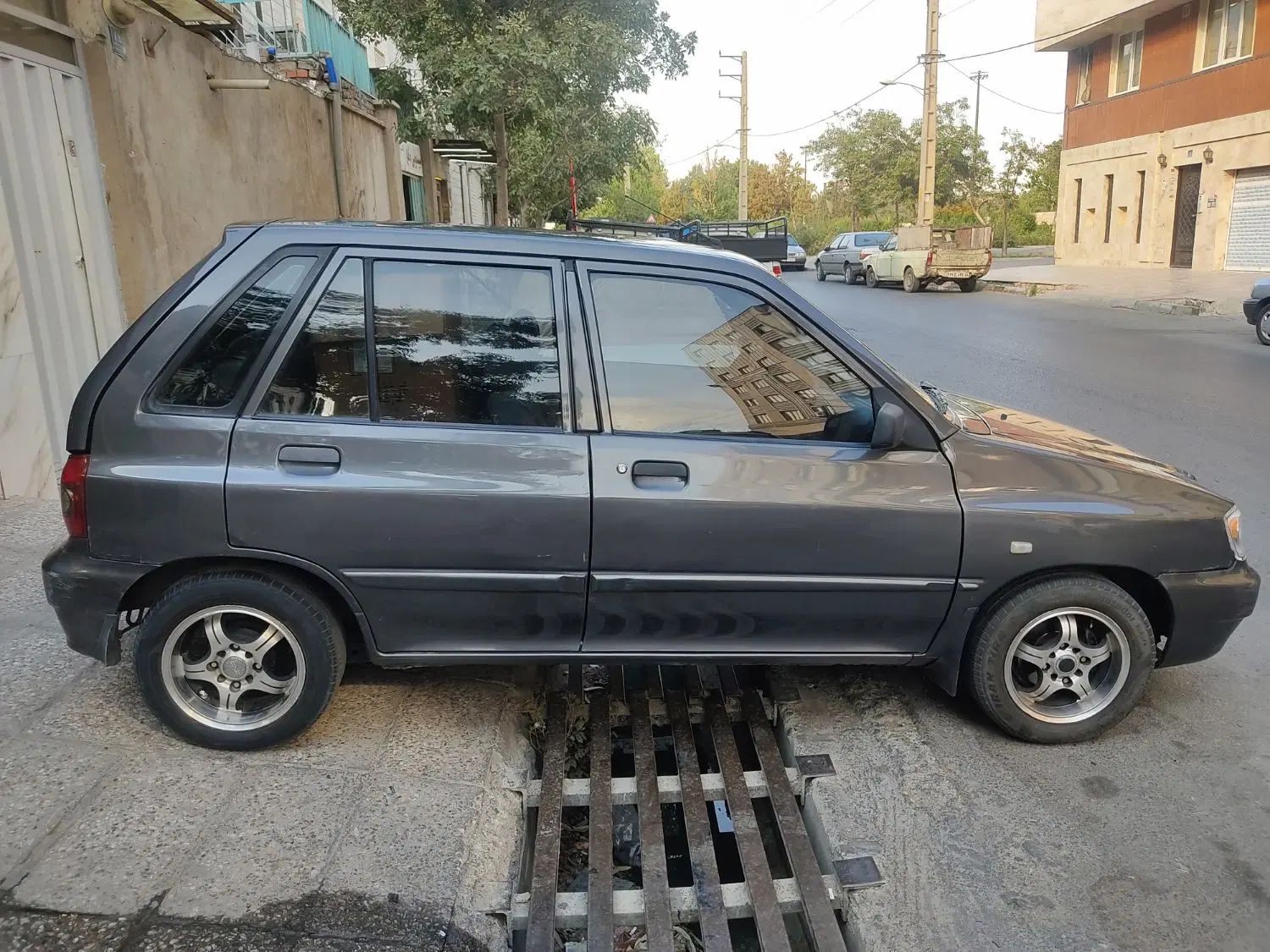 پراید 111 SE - 1395