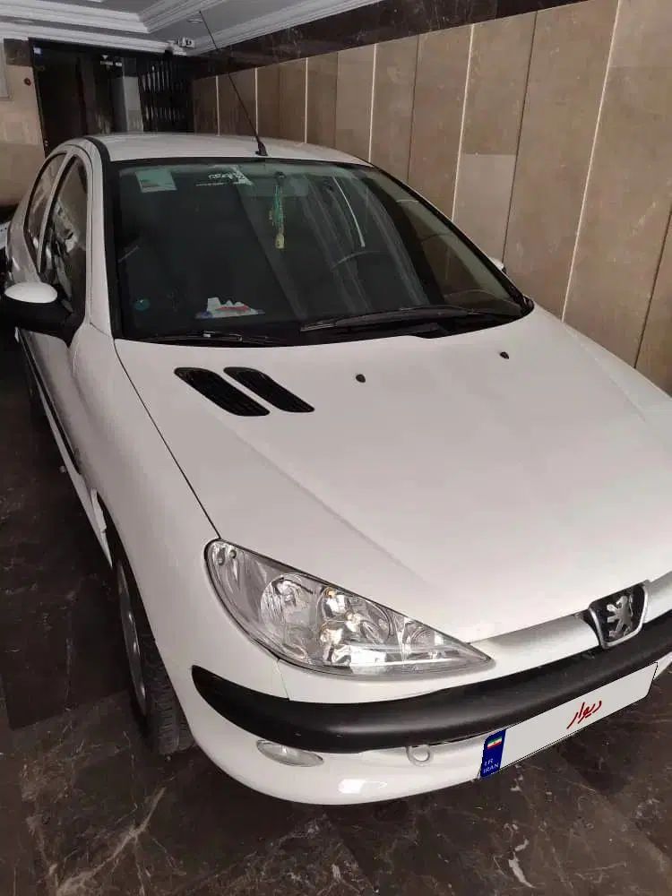 پژو ۲۰۶ صندوق دار v8 - 1399
