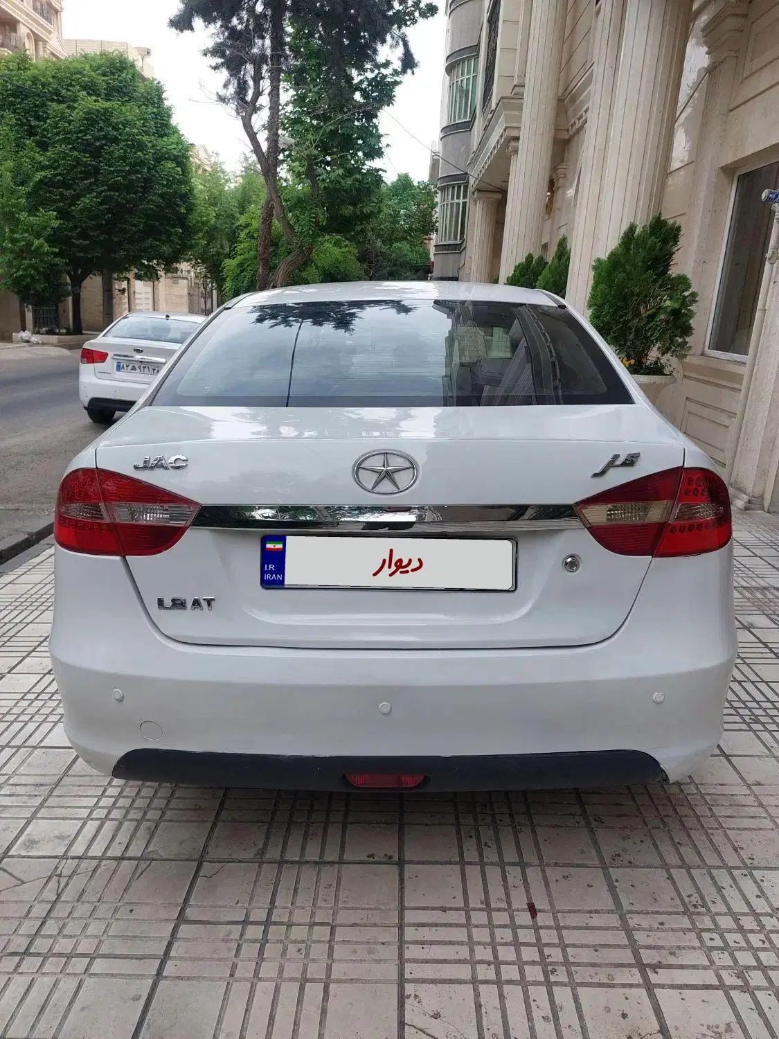 جک J5 اتوماتیک - 1394