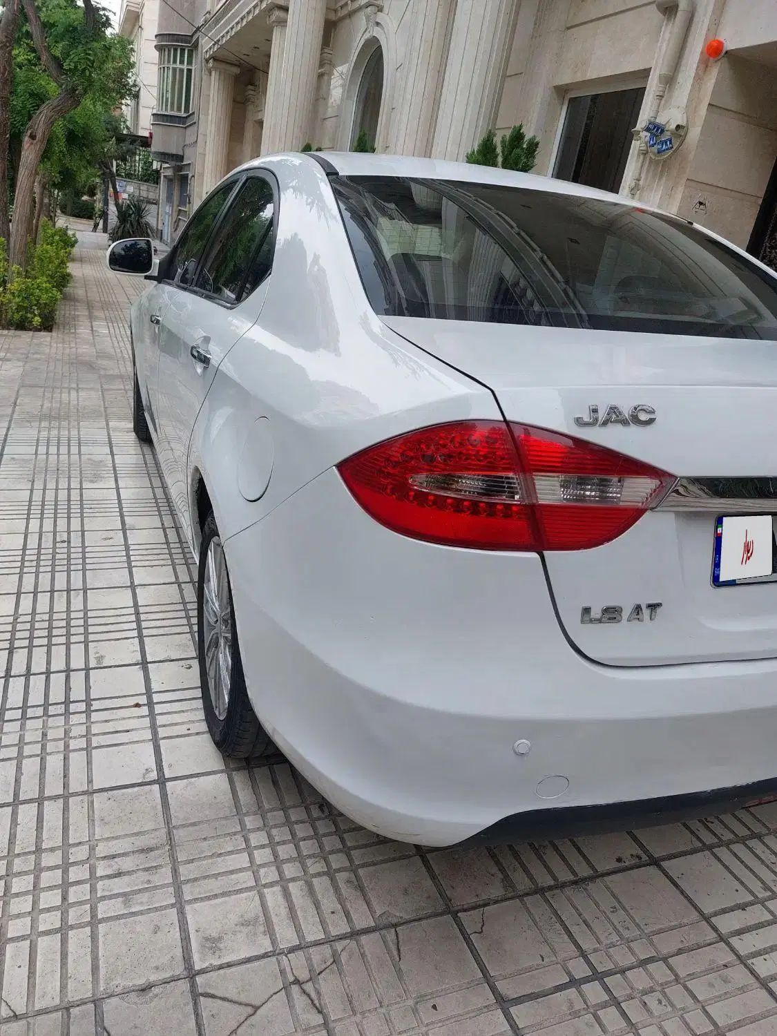 جک J5 اتوماتیک - 1394