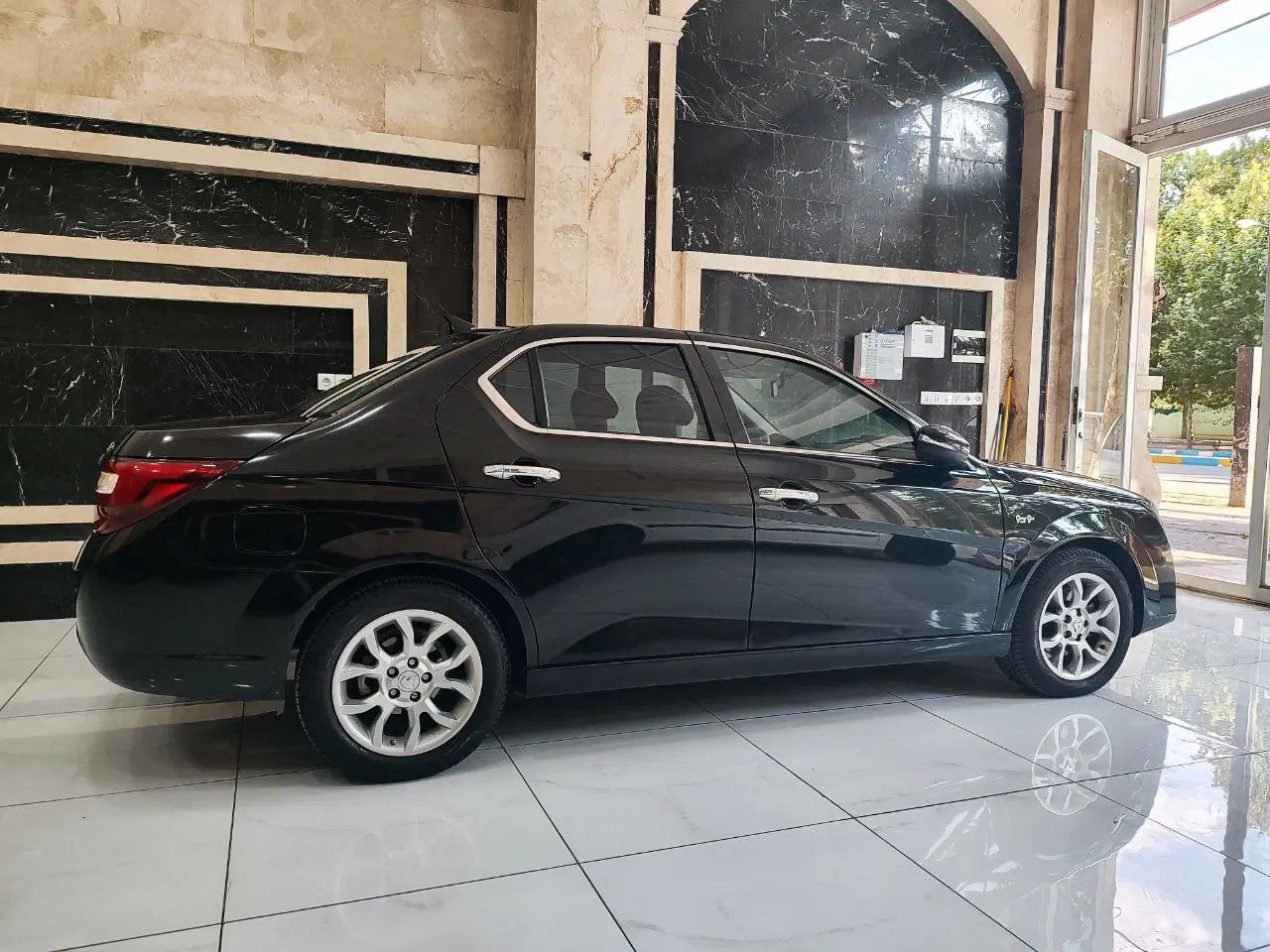 دنا پلاس توربو اتوماتیک - 1400