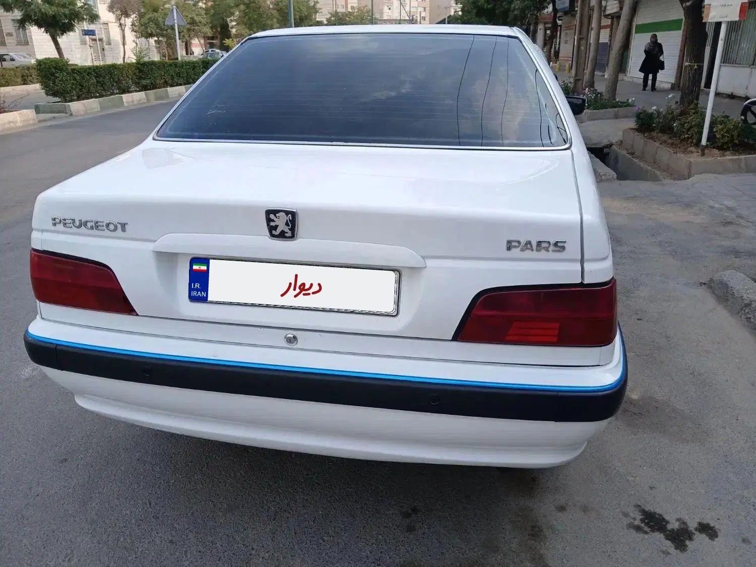 پژو پارس XU7P - 1402