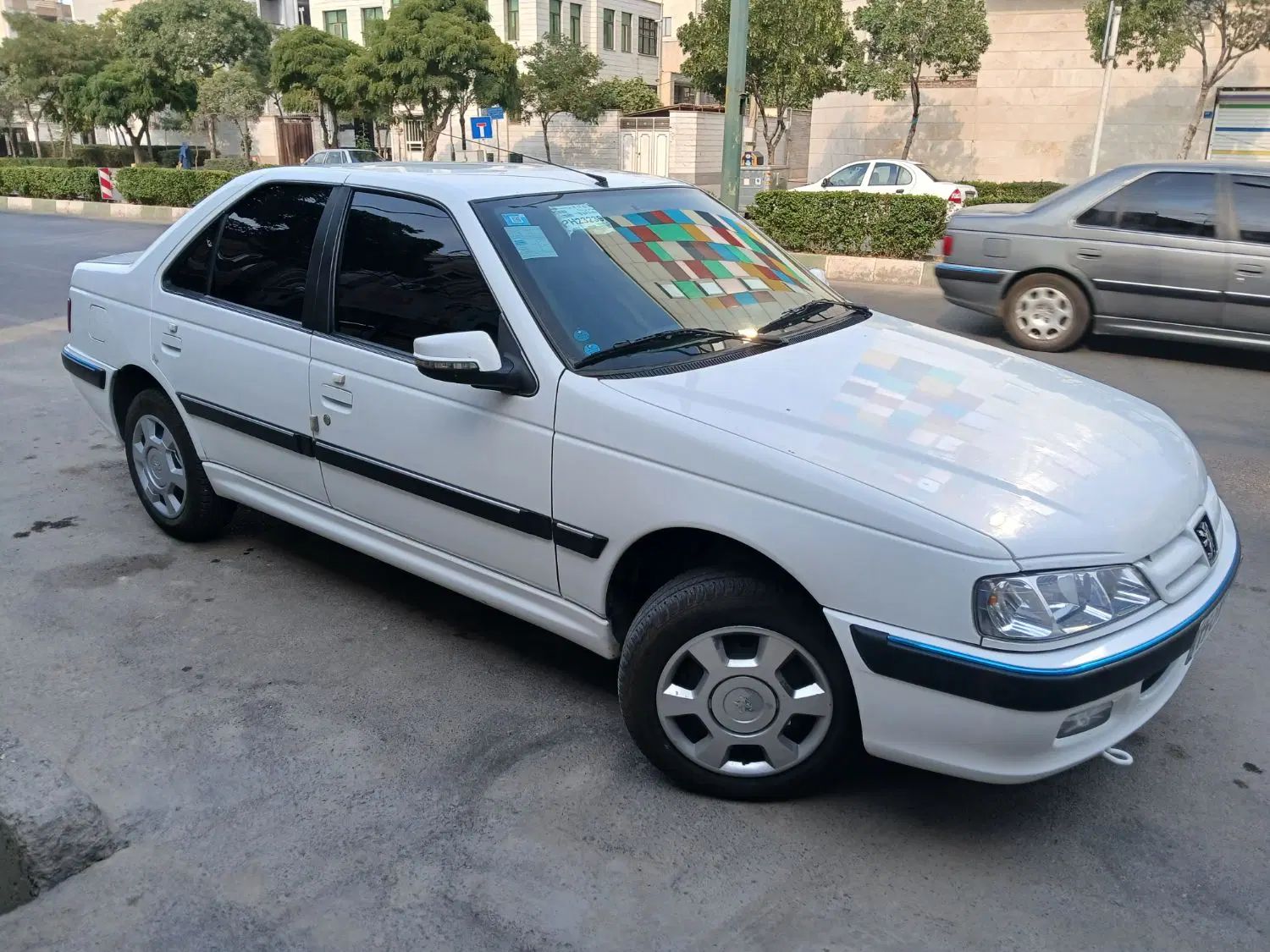 پژو پارس XU7P - 1402
