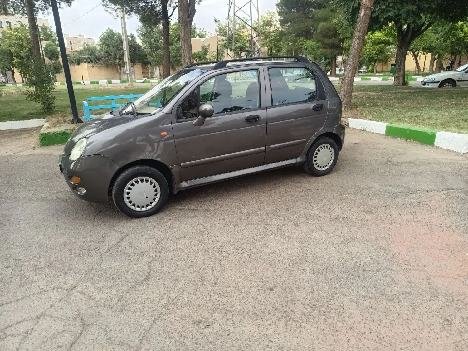 ام وی ام 110 چهار سیلندر دنده ای - 1391