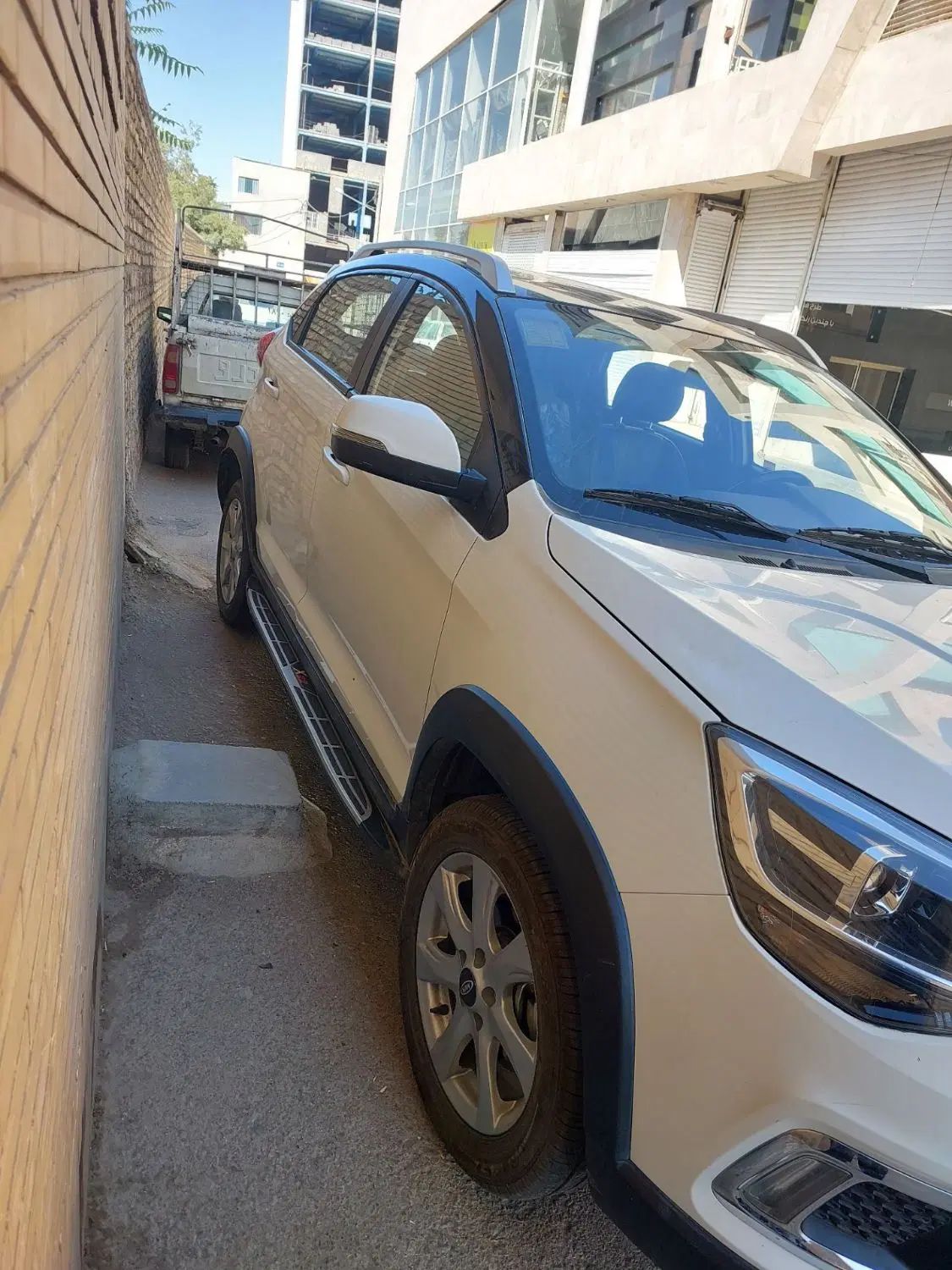 ام وی ام X22 دنده ای اسپرت لاکچری - 1400