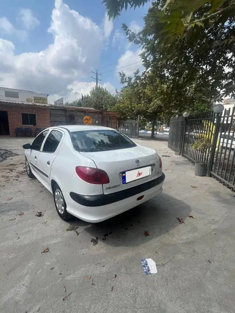 پژو ۲۰۶ صندوق دار v8 - 1397